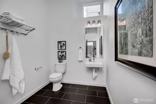 1915 25th Ave S, Seattle, WA 98144 - Photo 17