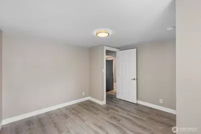 15507 56th Avenue W, Edmonds, WA 98026 - Photo 13