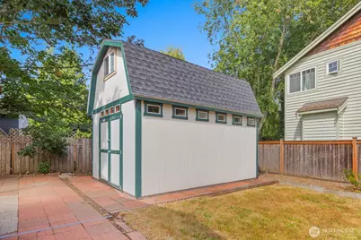 15507 56th Avenue W, Edmonds, WA 98026 - Photo 23