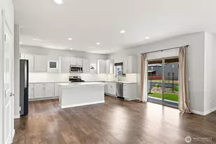 223 Hovey St, Buckley, WA 98321 - Photo 11