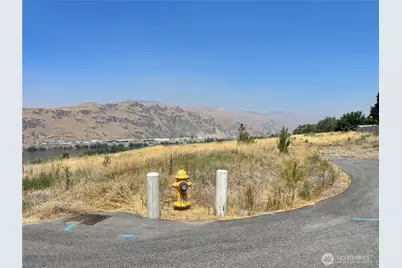 315 NW Deep River Crt, East Wenatchee, WA 98802 - Photo 19