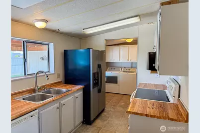 1701 E Burr Avenue #35, Moses Lake, WA 98837 - Photo 11