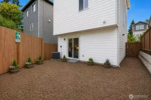309 207th Pl SE, Bothell, WA 98012 - Photo 37