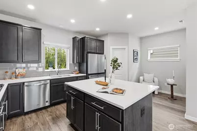 309 207th Place SE, Bothell, WA 98012 - Photo 13