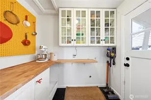 9223 21st Ave SW, Seattle, WA 98106 - Photo 11