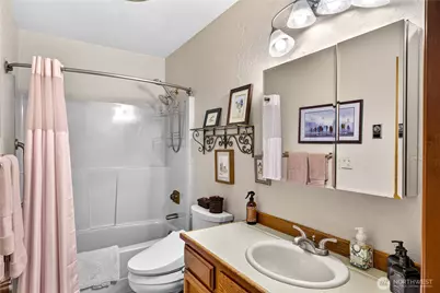 1800 Skyline Way #206, Anacortes, WA 98221 - Photo 27