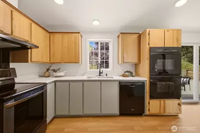 12802 228th Avenue E, Bonney Lake, WA 98391 - Photo 13