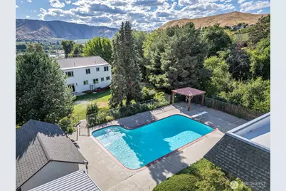 2328 Easy Street, Wenatchee, WA 98801 - Photo 9
