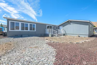 1708 Twin Peaks Drive #84, Wenatchee, WA 98801 - Photo 5