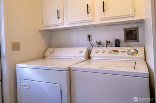 1121 244th Street SW, Bothell, WA 98021 - Photo 17