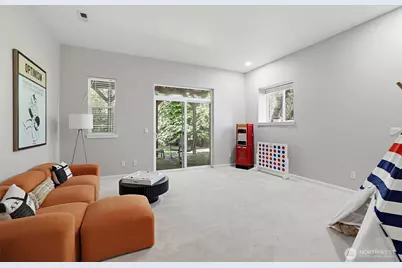 6627 Silent Creek Avenue SE, Snoqualmie, WA 98065 - Photo 33