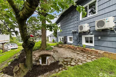 321 N 4th Street #A-D, Mount Vernon, WA 98273 - Photo 17