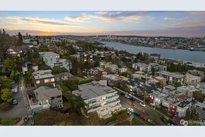 1231 5th Avenue N #202, Seattle, WA 98109 - Photo 39