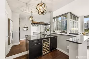 910 Lenora St, Seattle, WA 98121 - Photo 13