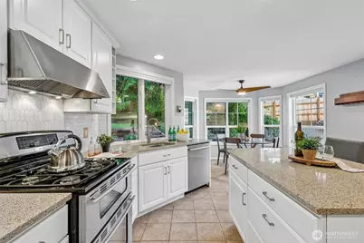 1011 16th Court, Mukilteo, WA 98275 - Photo 19