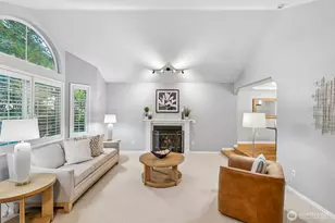 1011 16th Ct, Mukilteo, WA 98275 - Photo 5