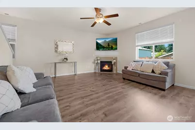 5733 86th Drive NE, Marysville, WA 98270 - Photo 5