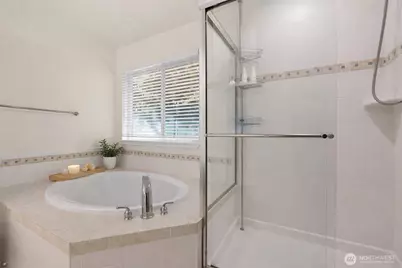 13630 NE 203rd Street, Woodinville, WA 98072 - Photo 21