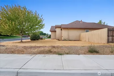 333 N Crestview, Moses Lake, WA 98837 - Photo 39