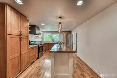 2930 Cascade Trail, Bremerton, WA 98310 - Photo 11