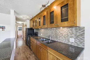 2657 Thorndyke Ave W, Seattle, WA 98199 - Photo 9