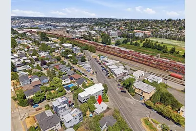 2657 Thorndyke Avenue W, Seattle, WA 98199 - Photo 17