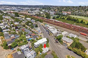 2657 Thorndyke Ave W, Seattle, WA 98199 - Photo 17