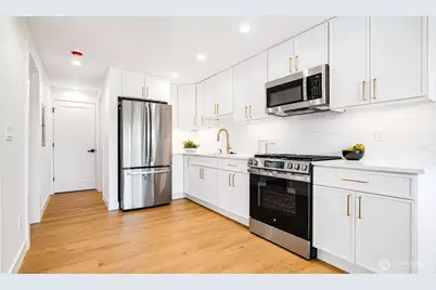 9215 22nd Avenue SW, Seattle, WA 98106 - Photo 23