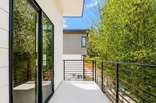 9215 22nd Ave SW, Seattle, WA 98106 - Photo 27