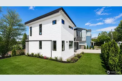9215 22nd Avenue SW, Seattle, WA 98106 - Photo 29