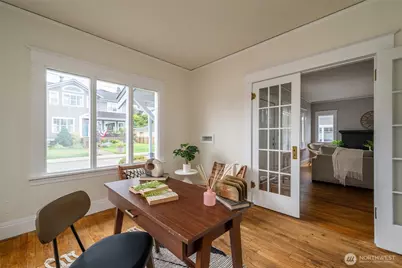 607 Warren Avenue, Everett, WA 98201 - Photo 13