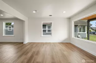 218 E King St, Aberdeen, WA 98520 - Photo 5