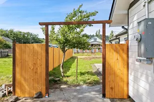 218 E King St, Aberdeen, WA 98520 - Photo 33