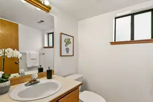 3834 NE 86th St, Seattle, WA 98115 - Photo 29