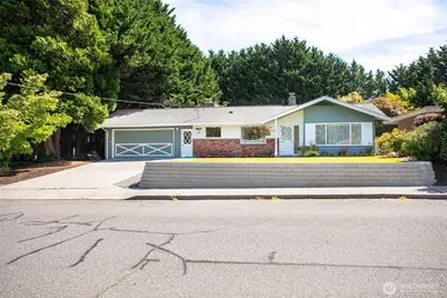 1248 Kenoyer Drive, Bellingham, WA 98229 - Photo 1