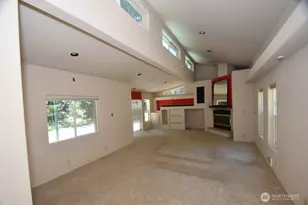 2954 SE Camano Dr, Camano Island, WA 98282 - Photo 3