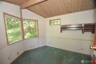2954 SE Camano Dr, Camano Island, WA 98282 - Photo 21