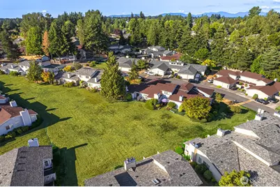 25027 110th Pl SE #17D, Kent, WA 98030 - Photo 29