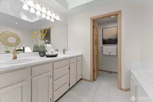 9009 45th Ave NE, Seattle, WA 98115 - Photo 23