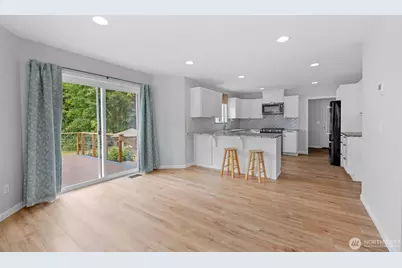 17323 58th Street SE, Snohomish, WA 98290 - Photo 7