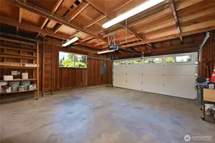 305 NW 198th St, Shoreline, WA 98177 - Photo 33