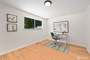 305 NW 198th St, Shoreline, WA 98177 - Photo 21