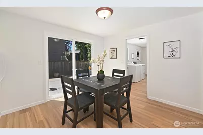 305 NW 198th Street, Shoreline, WA 98177 - Photo 15