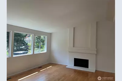 3524 170th Avenue NE, Bellevue, WA 98008 - Photo 3