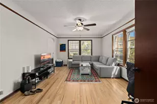 625 4th Ave W, Seattle, WA 98119 - Photo 11