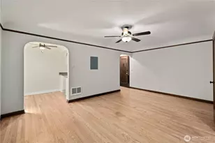 625 4th Ave W, Seattle, WA 98119 - Photo 31