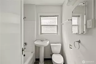 625 4th Ave W, Seattle, WA 98119 - Photo 19