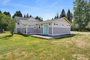 811 121st E, Tacoma, WA 98445 - Photo 11