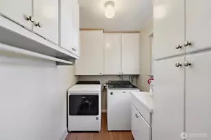 811 121st E, Tacoma, WA 98445 - Photo 21