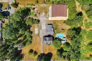 811 121st E, Tacoma, WA 98445 - Photo 5